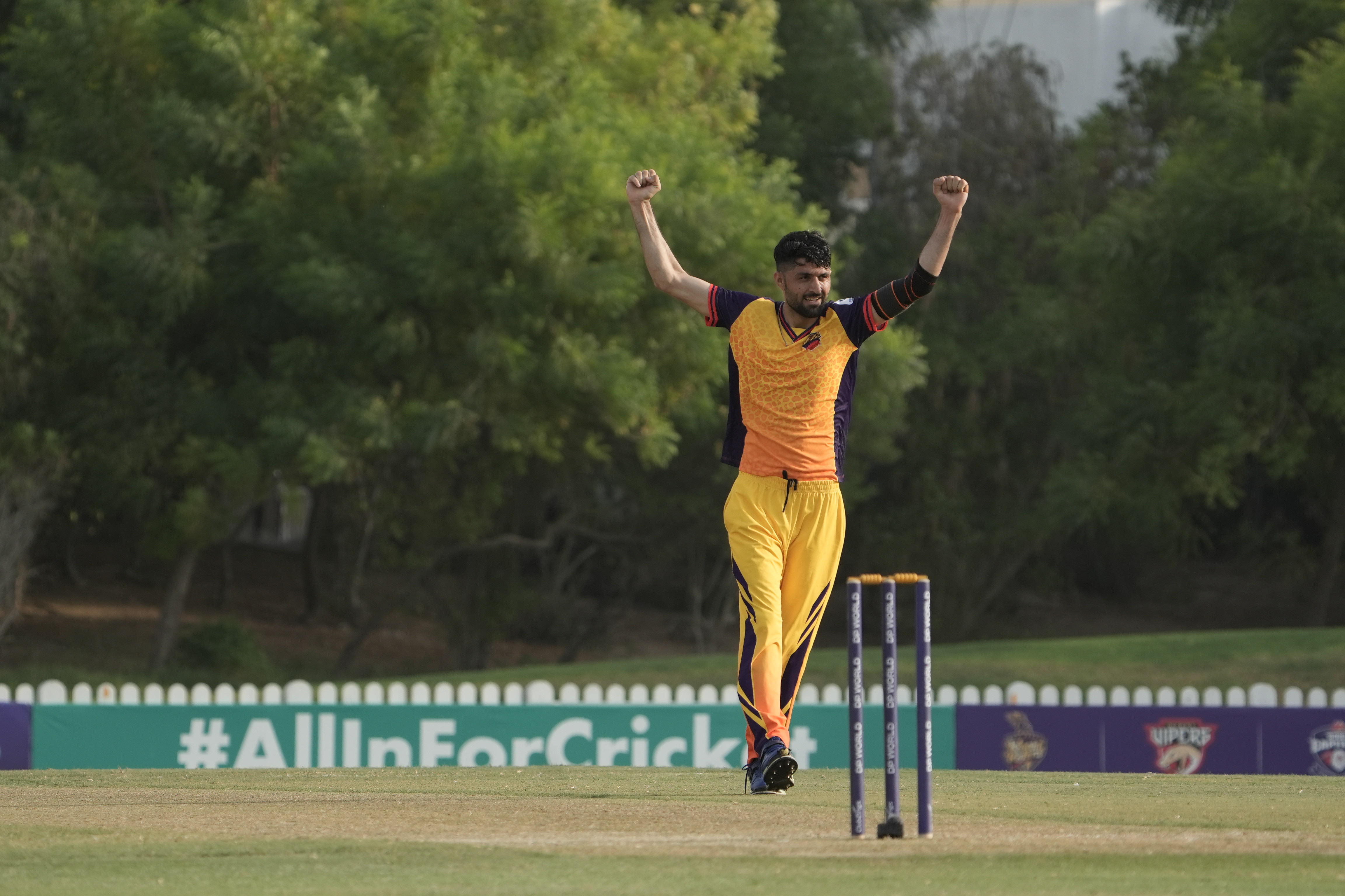 Wasim Akram’s five-wicket spell powers Sharjah Warriorz Development past Gulf Giants